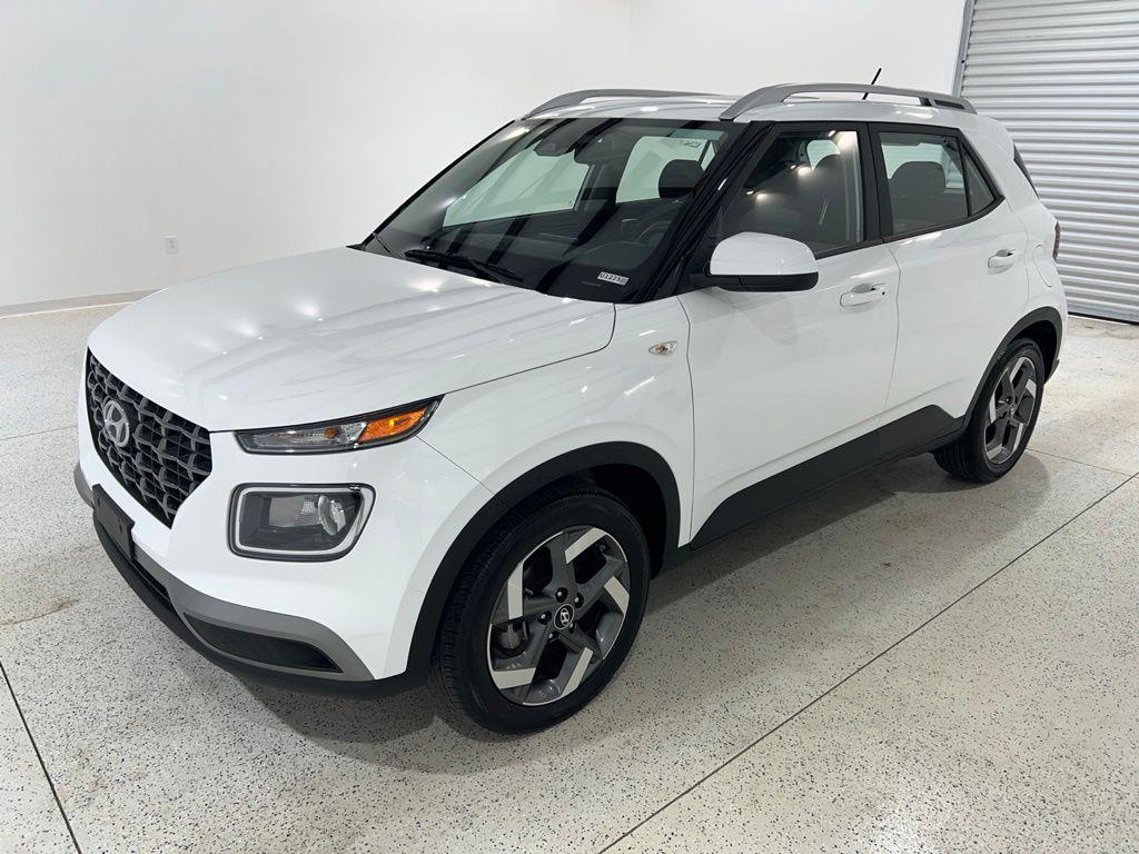 used 2025 Hyundai Venue car, priced at $21,980