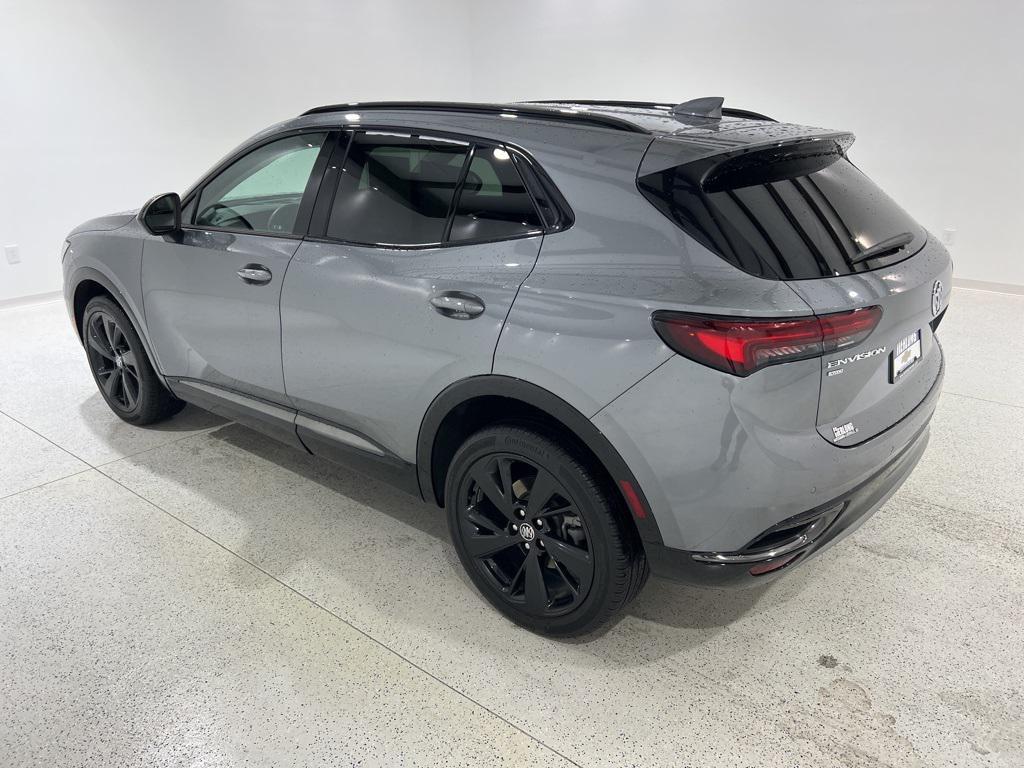 used 2022 Buick Envision car, priced at $27,840