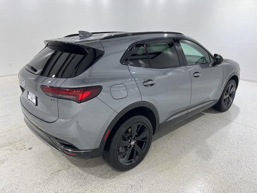 used 2022 Buick Envision car, priced at $27,840