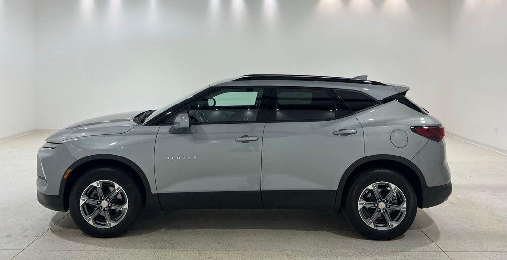 used 2024 Chevrolet Blazer car, priced at $28,565