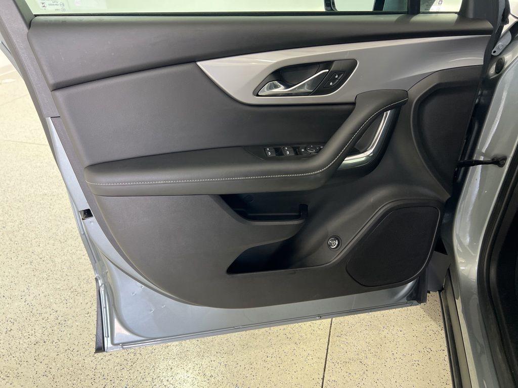 used 2024 Chevrolet Blazer car, priced at $28,565