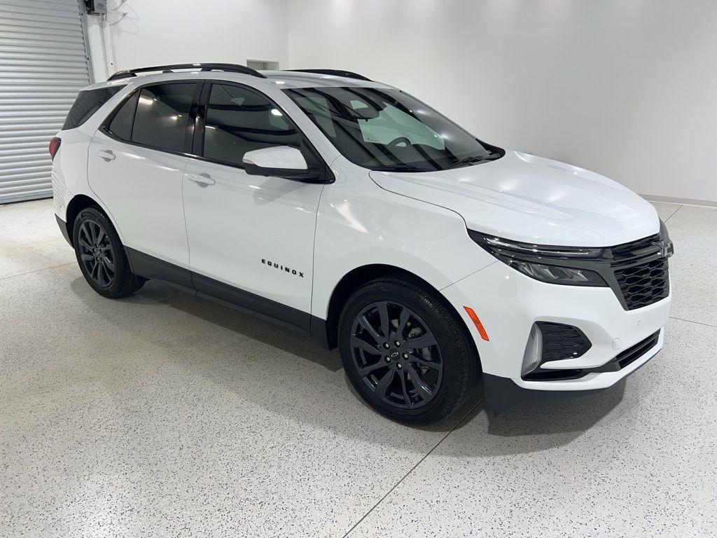 used 2024 Chevrolet Equinox car, priced at $26,998