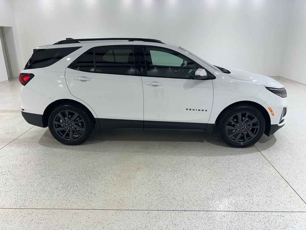 used 2024 Chevrolet Equinox car, priced at $26,998