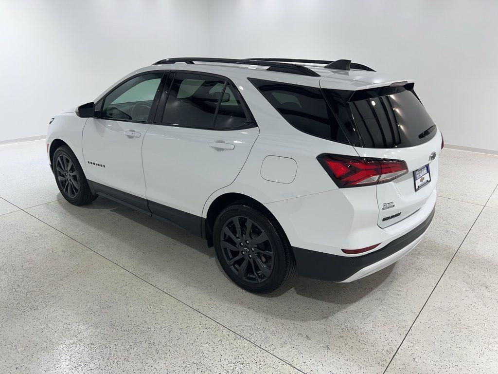 used 2024 Chevrolet Equinox car, priced at $26,998