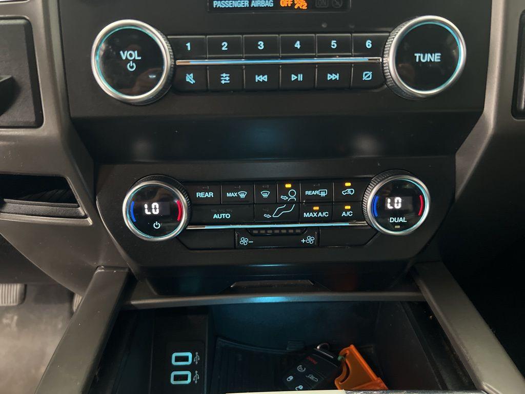used 2019 Ford Expedition car, priced at $17,940
