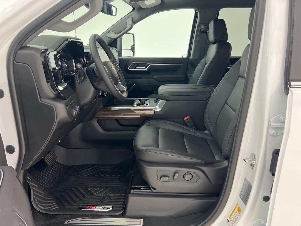 new 2026 Chevrolet Silverado 2500 car, priced at $75,121