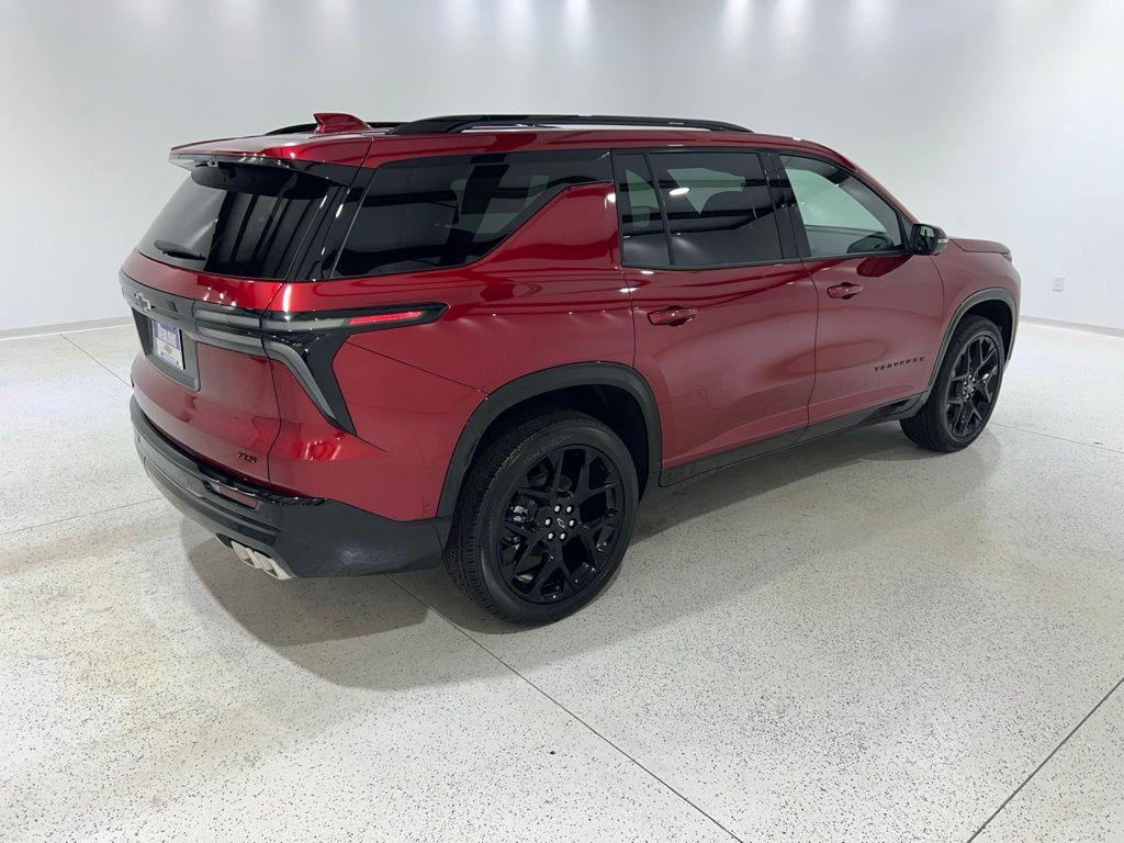 new 2026 Chevrolet Traverse car, priced at $58,224