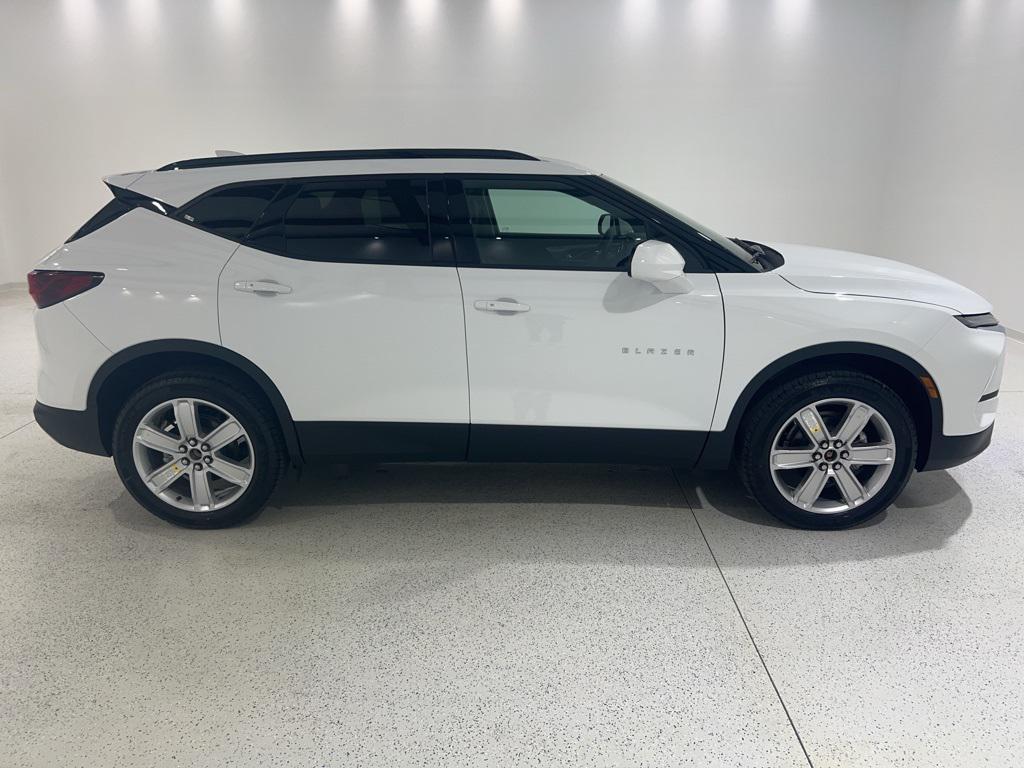new 2026 Chevrolet Blazer car, priced at $40,880