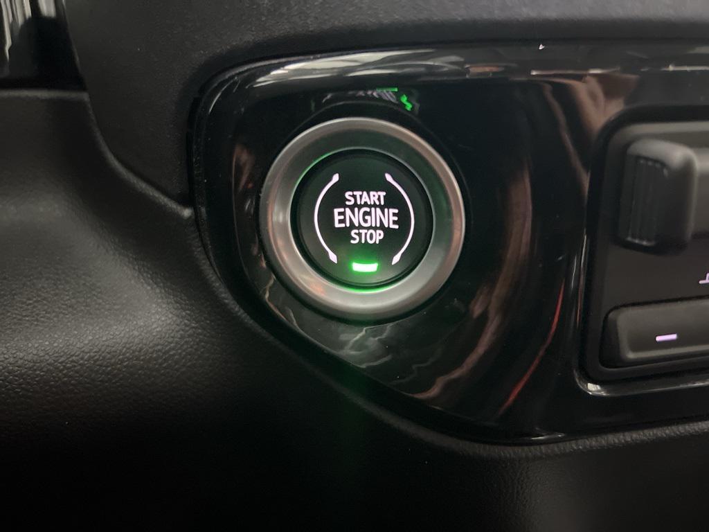 used 2022 Chevrolet Silverado 1500 car, priced at $43,880