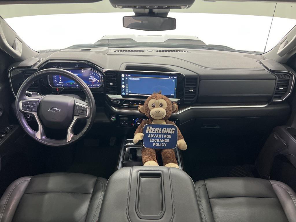 used 2022 Chevrolet Silverado 1500 car, priced at $43,880