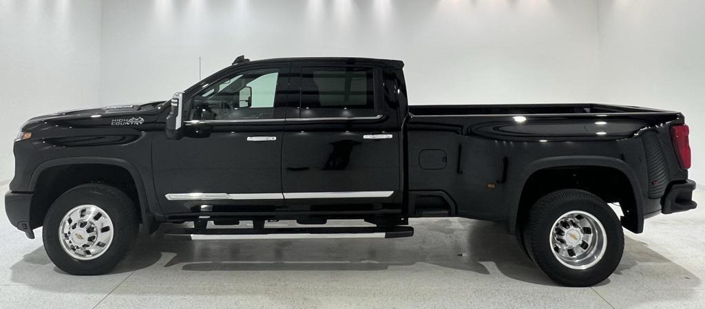 used 2024 Chevrolet Silverado 3500 car, priced at $71,880