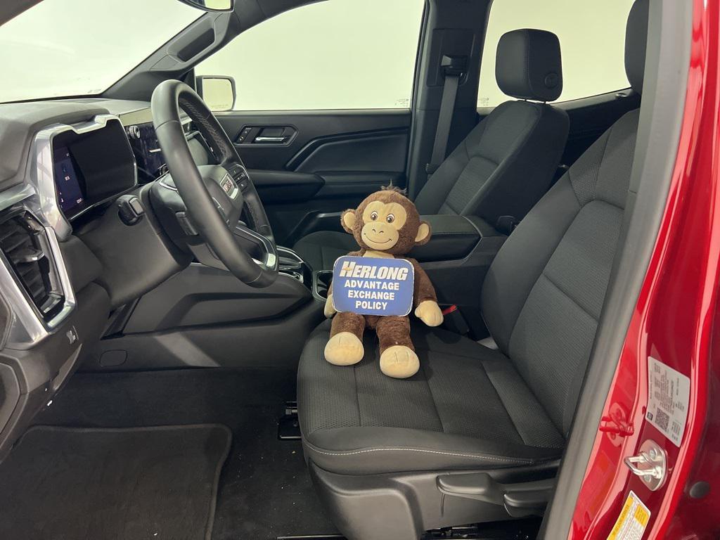 used 2024 GMC Canyon car, priced at $37,480