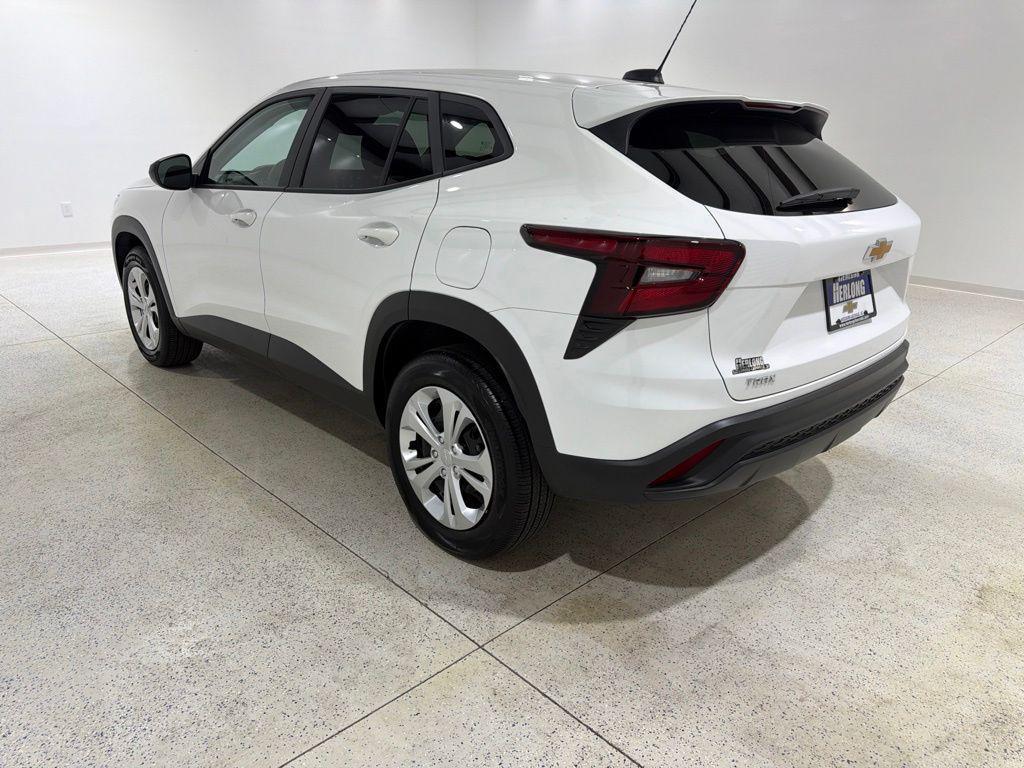 used 2026 Chevrolet Trax car, priced at $22,990