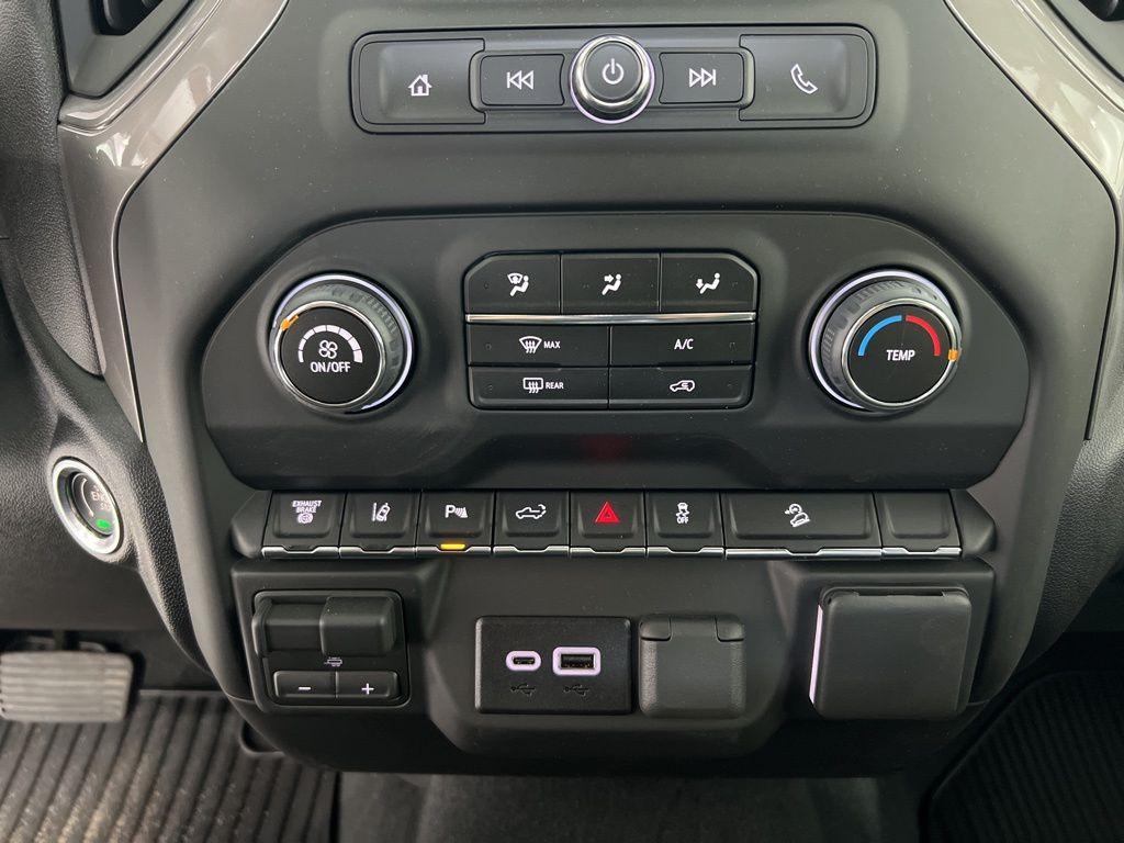 new 2026 Chevrolet Silverado 2500 car, priced at $65,103