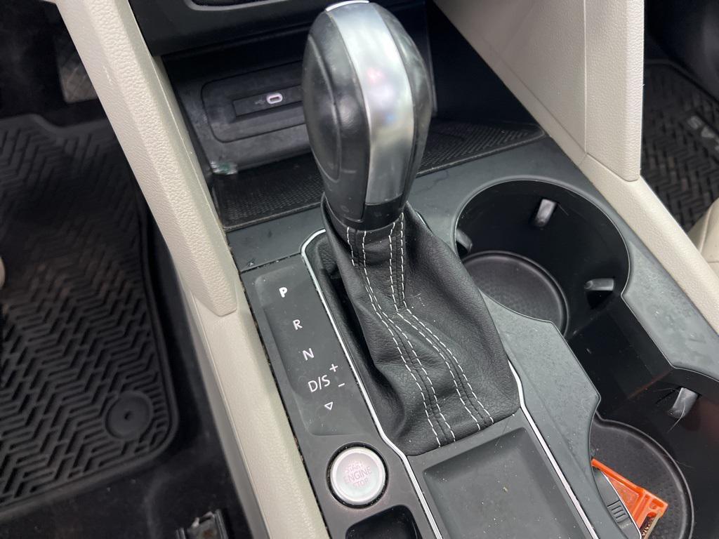 used 2021 Volkswagen Atlas car, priced at $19,990