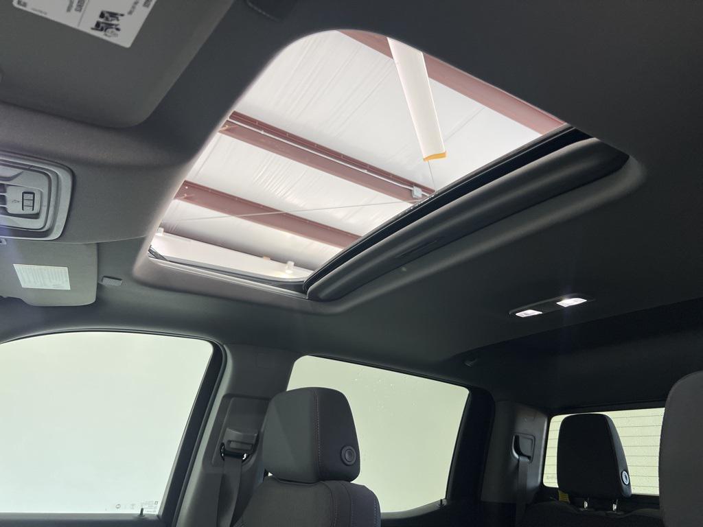 new 2024 Chevrolet Silverado 1500 car, priced at $55,880