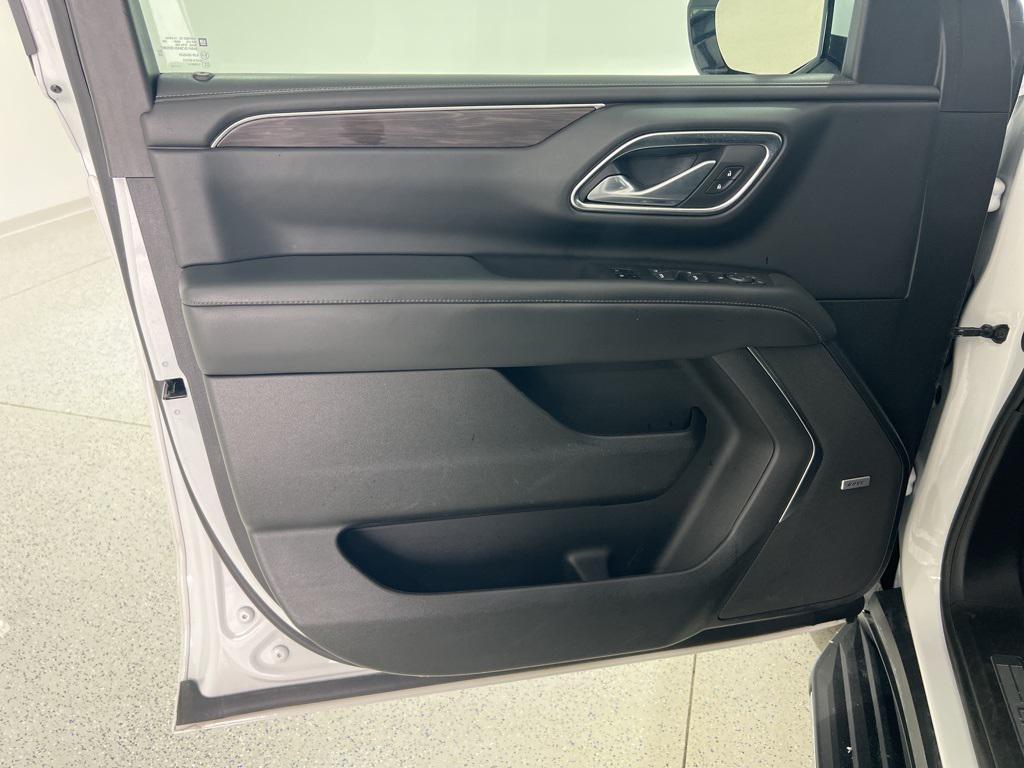 used 2024 Chevrolet Tahoe car, priced at $45,880