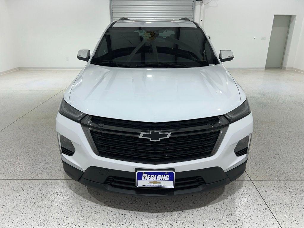 used 2023 Chevrolet Traverse car, priced at $31,880