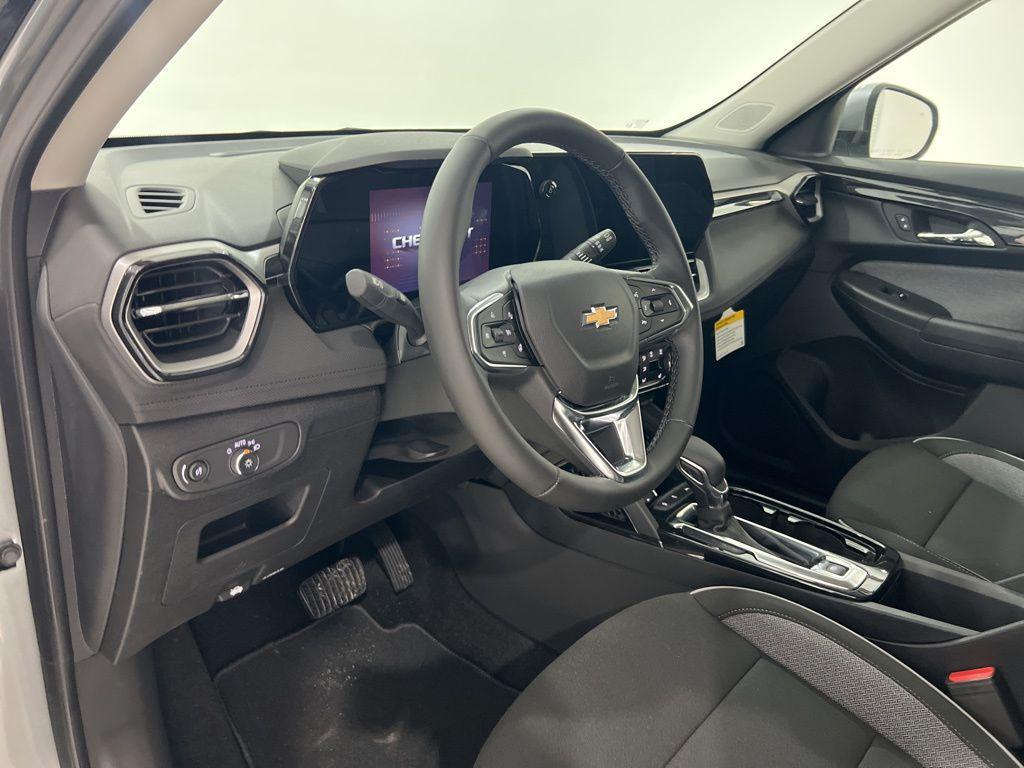 new 2026 Chevrolet TrailBlazer car, priced at $27,080