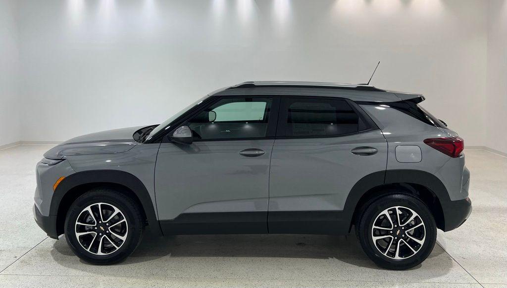 new 2026 Chevrolet TrailBlazer car, priced at $27,080