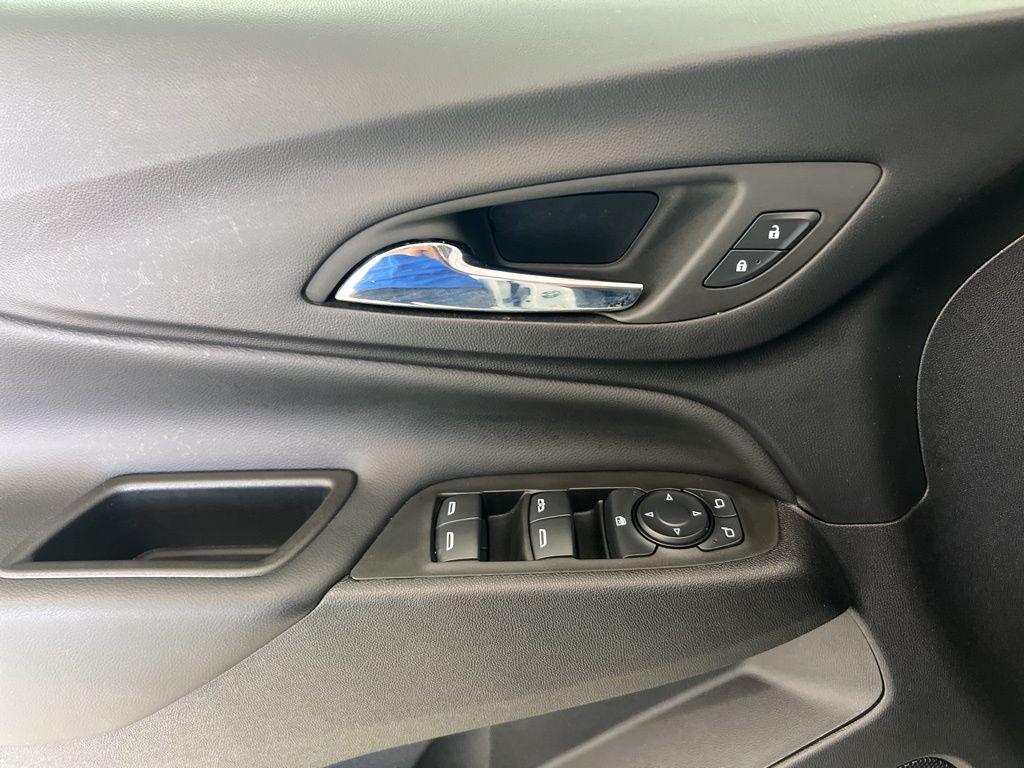 used 2024 Chevrolet Equinox car, priced at $24,105