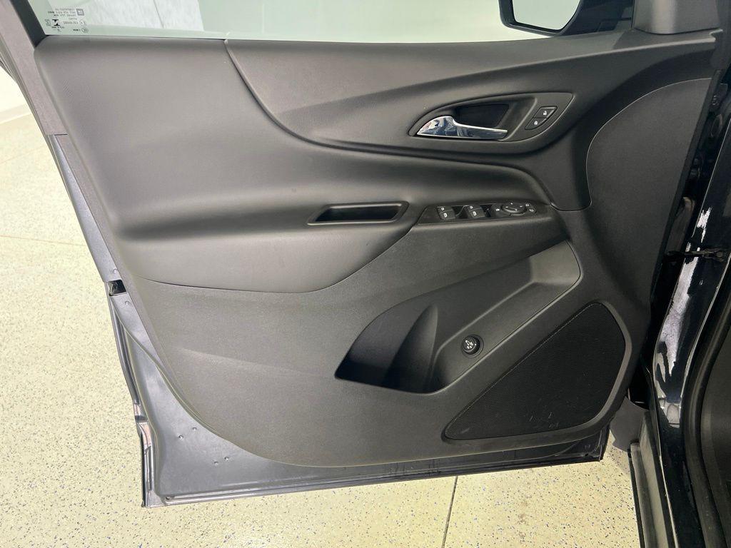 used 2023 Chevrolet Equinox car, priced at $24,580