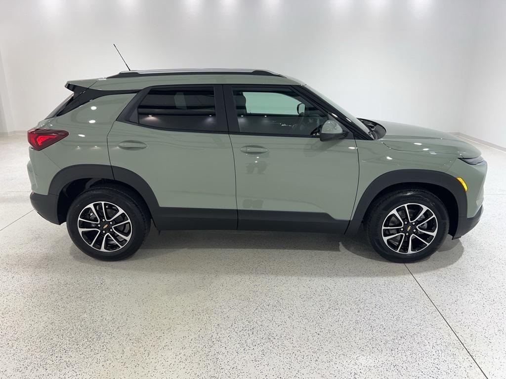 new 2026 Chevrolet TrailBlazer car, priced at $29,364