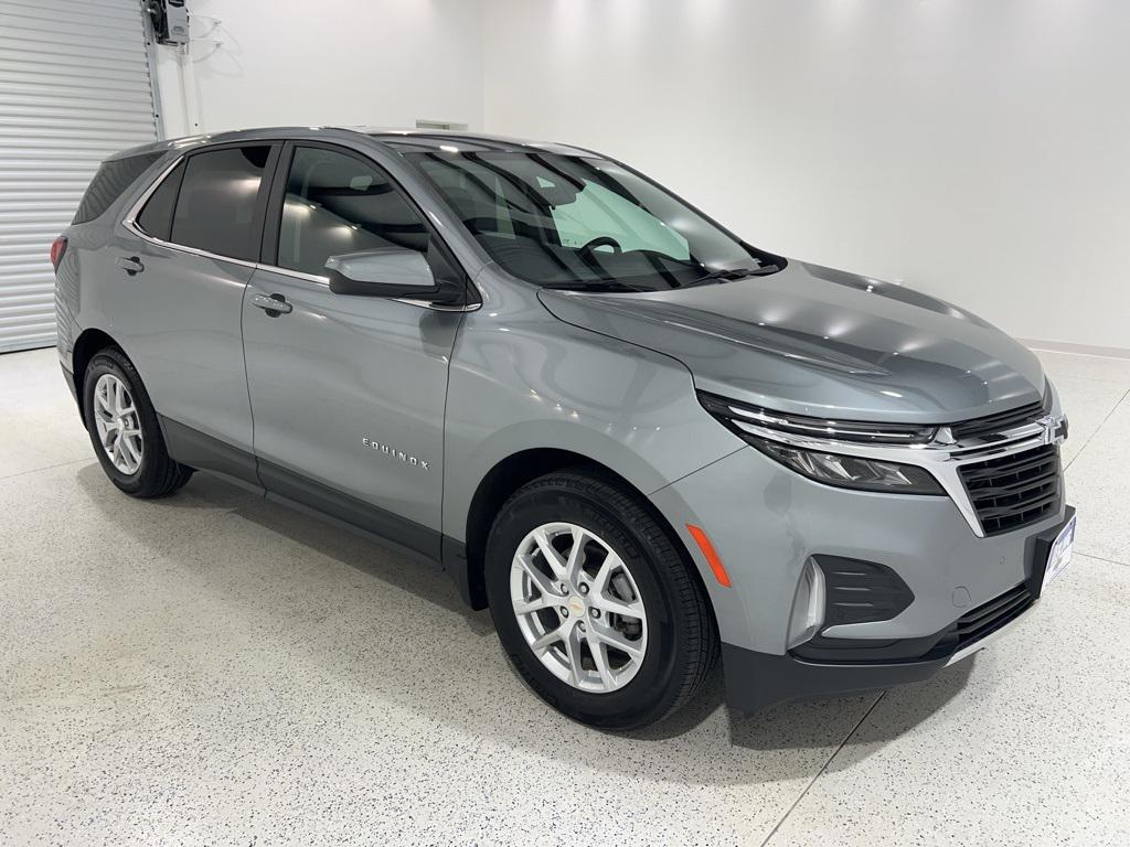 used 2024 Chevrolet Equinox car, priced at $22,990