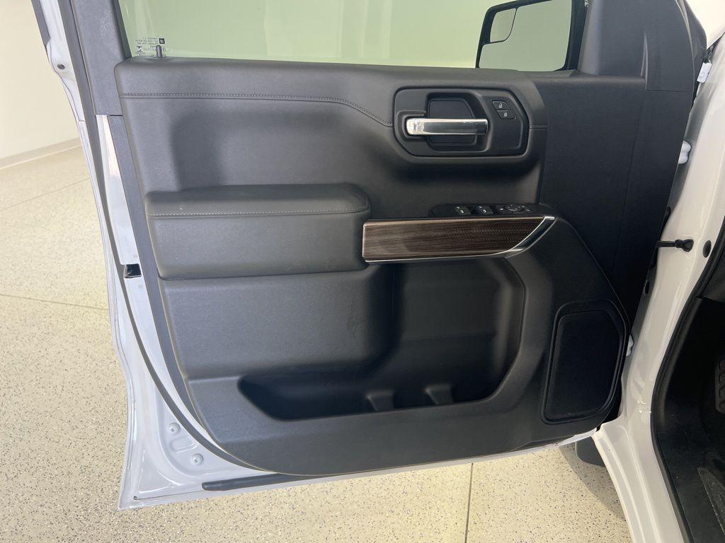 used 2019 Chevrolet Silverado 1500 car, priced at $26,130