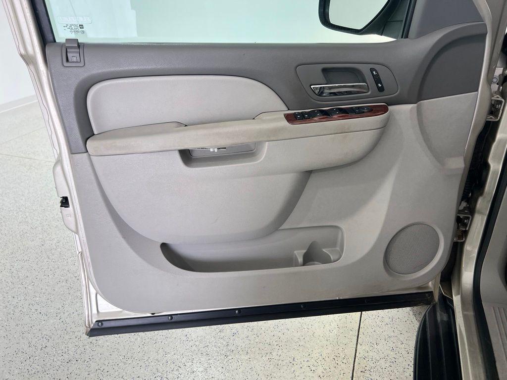 used 2013 Chevrolet Tahoe car, priced at $12,480