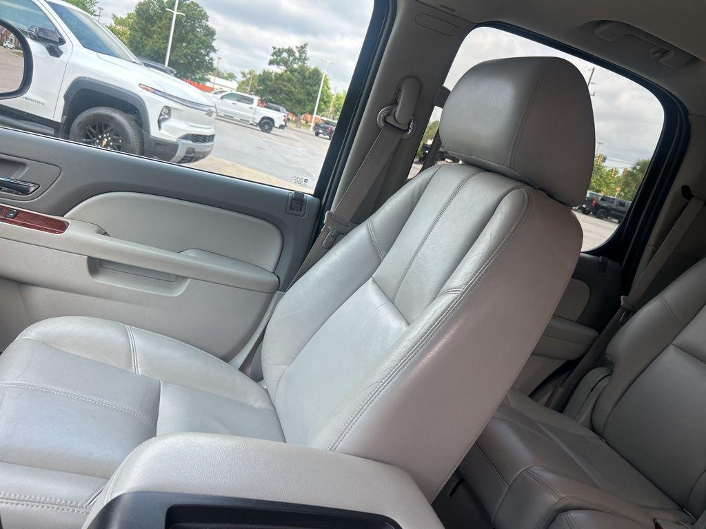 used 2013 Chevrolet Tahoe car, priced at $12,480