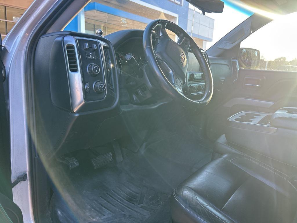 used 2015 Chevrolet Silverado 1500 car, priced at $21,880