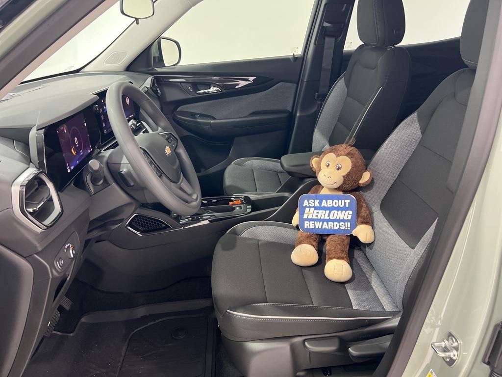 new 2026 Chevrolet TrailBlazer car, priced at $26,880