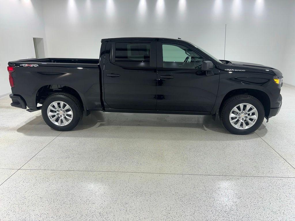 new 2026 Chevrolet Silverado 1500 car, priced at $44,487