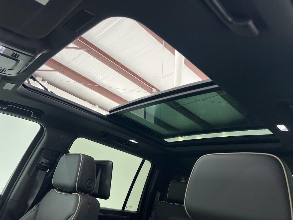 new 2025 Chevrolet Suburban car, priced at $87,971