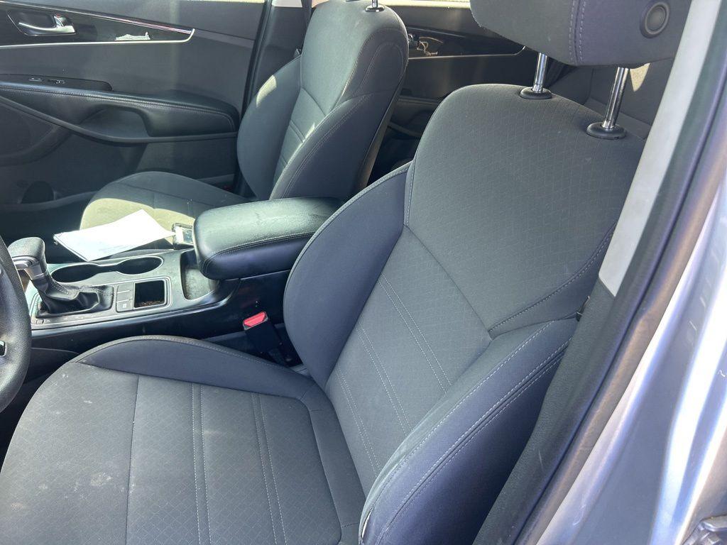 used 2019 Kia Sorento car, priced at $8,948