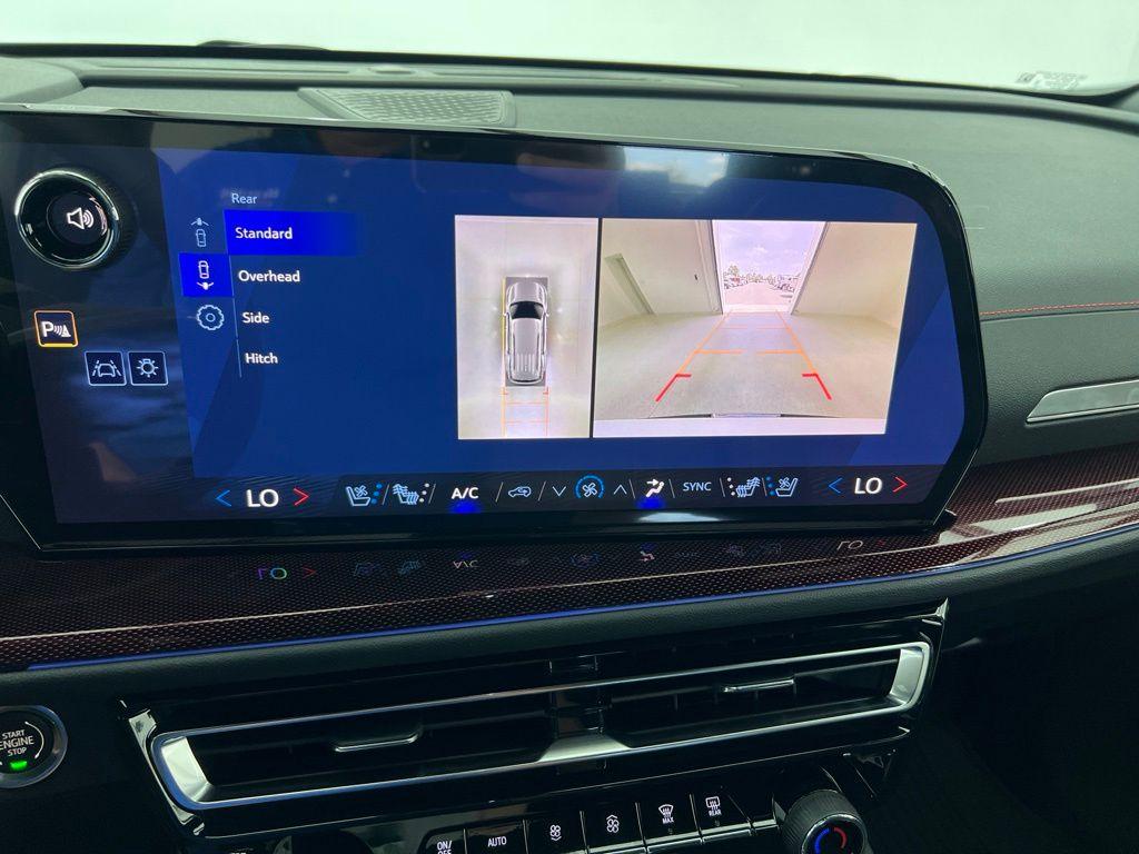 new 2026 Chevrolet Traverse car, priced at $58,650