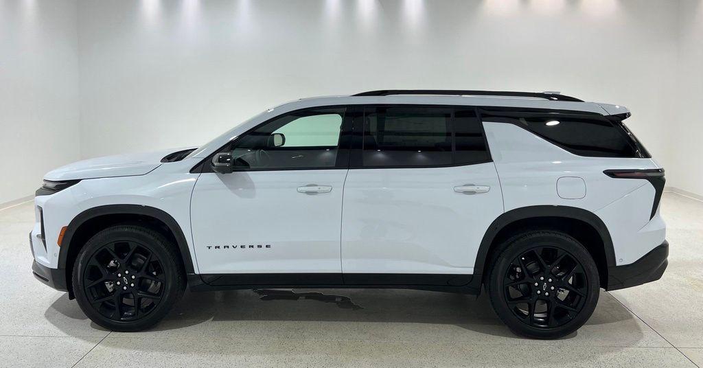 new 2026 Chevrolet Traverse car, priced at $58,650
