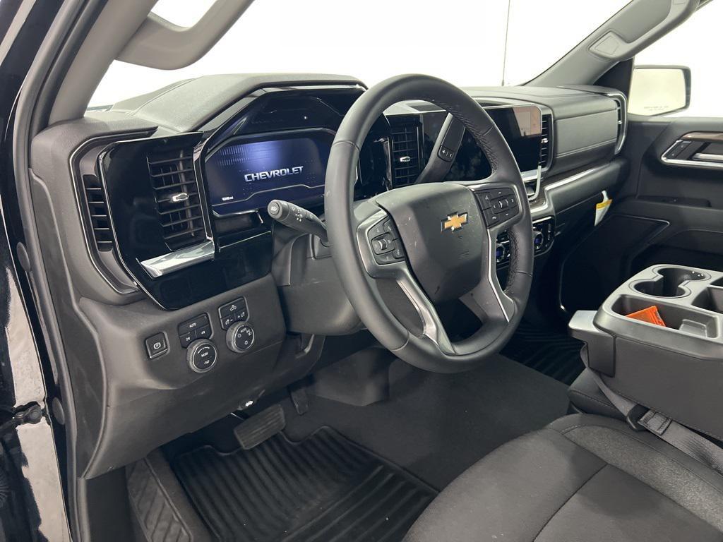 new 2024 Chevrolet Silverado 1500 car, priced at $46,880