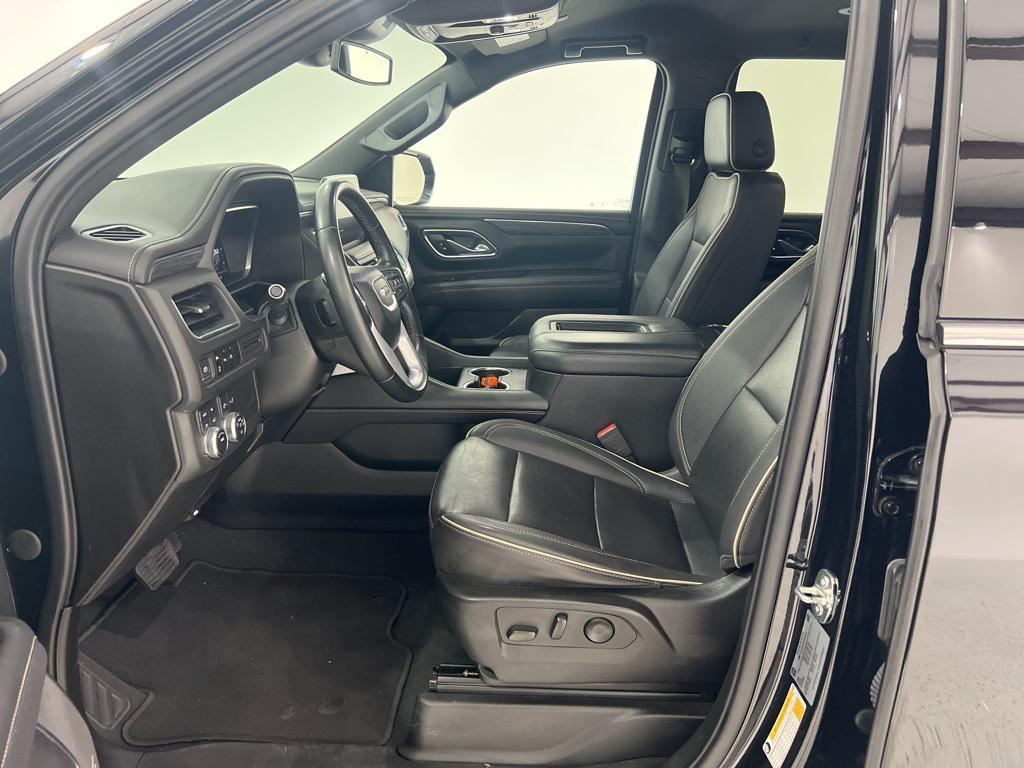 used 2023 GMC Yukon car, priced at $51,480