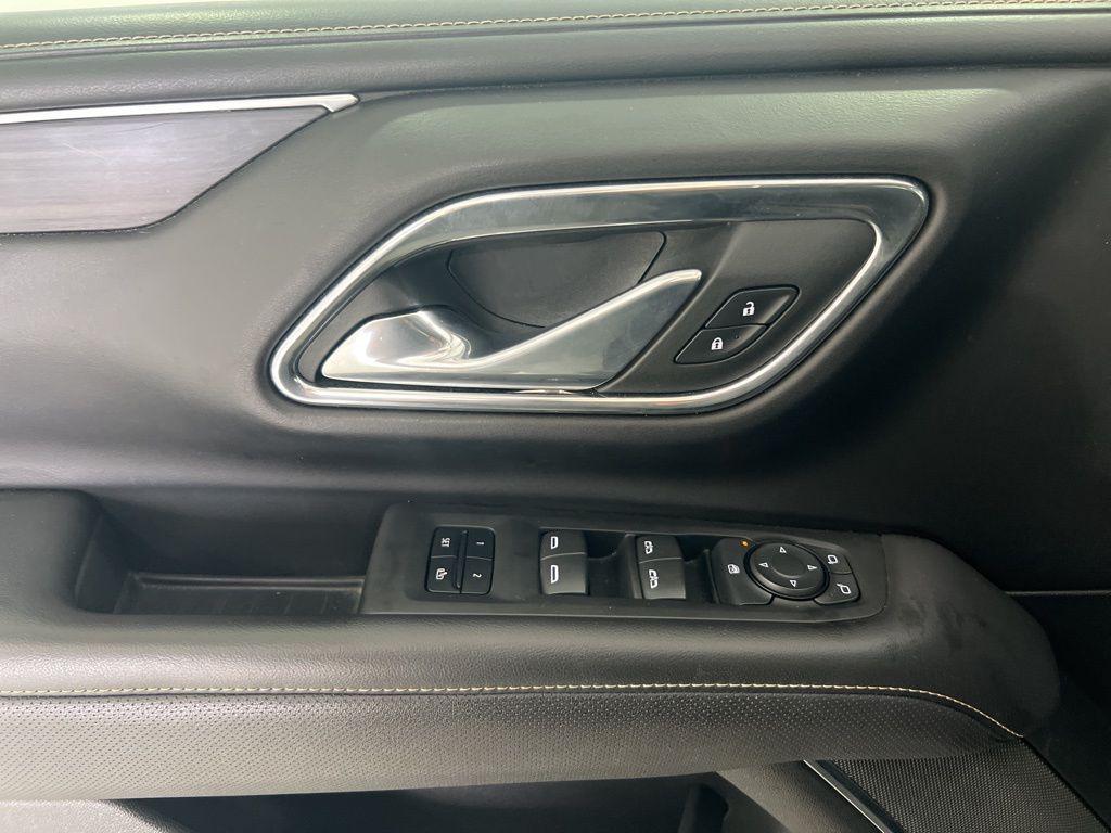 used 2023 GMC Yukon car, priced at $48,498