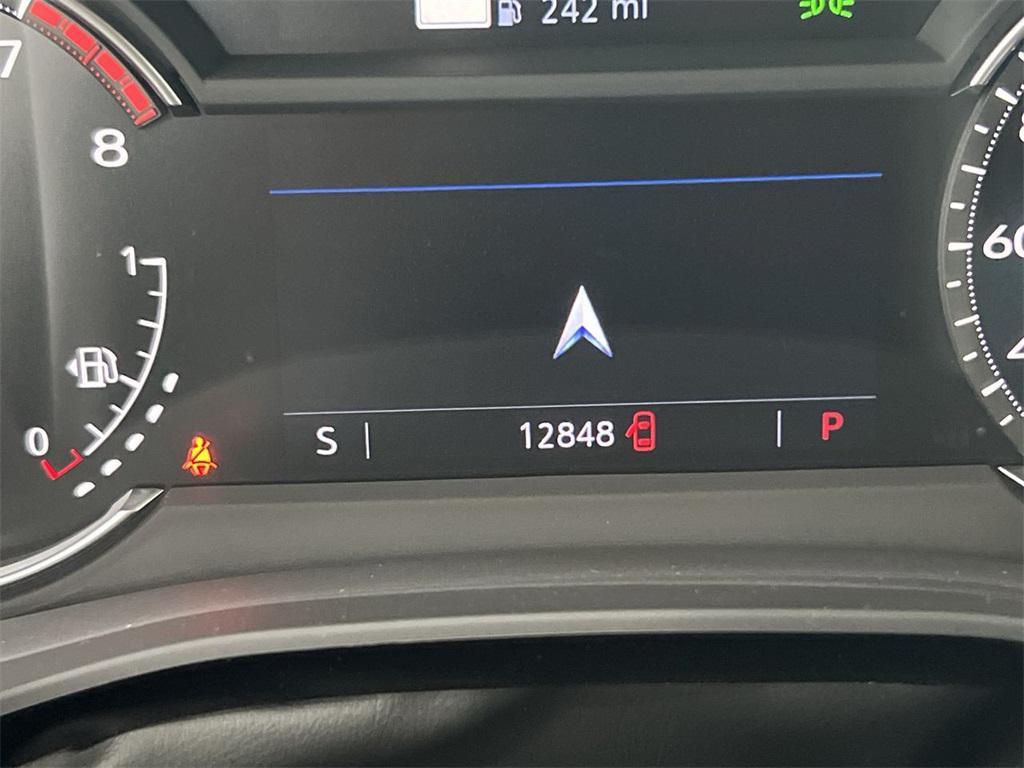 used 2025 Cadillac XT5 car, priced at $38,880