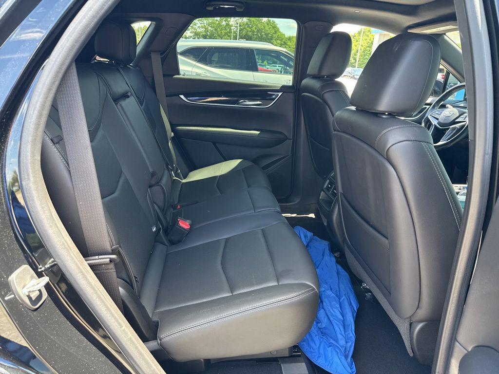 used 2020 Cadillac XT5 car, priced at $23,990