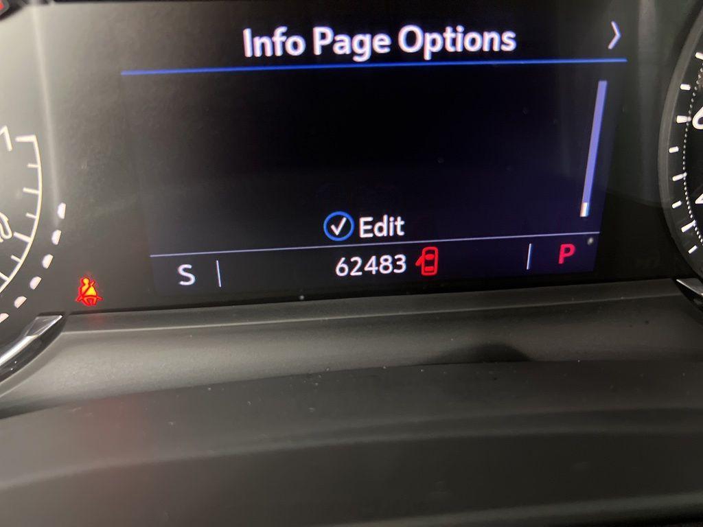 used 2020 Cadillac XT5 car, priced at $23,990