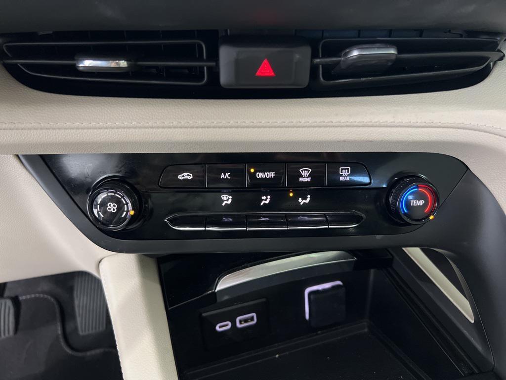 used 2023 Buick Envision car, priced at $27,480