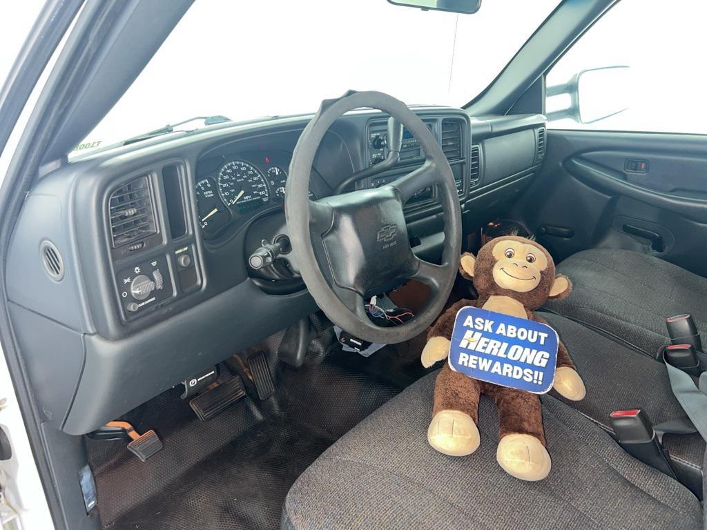 used 2000 Chevrolet Silverado 2500 car, priced at $9,780