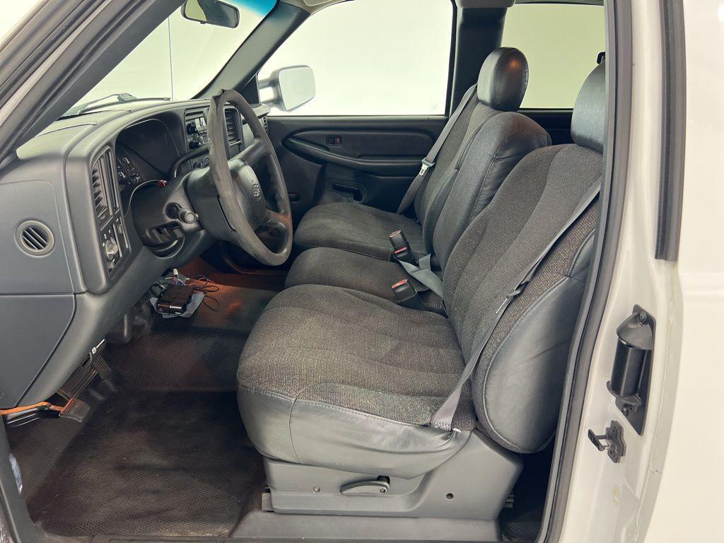 used 2000 Chevrolet Silverado 2500 car, priced at $9,780