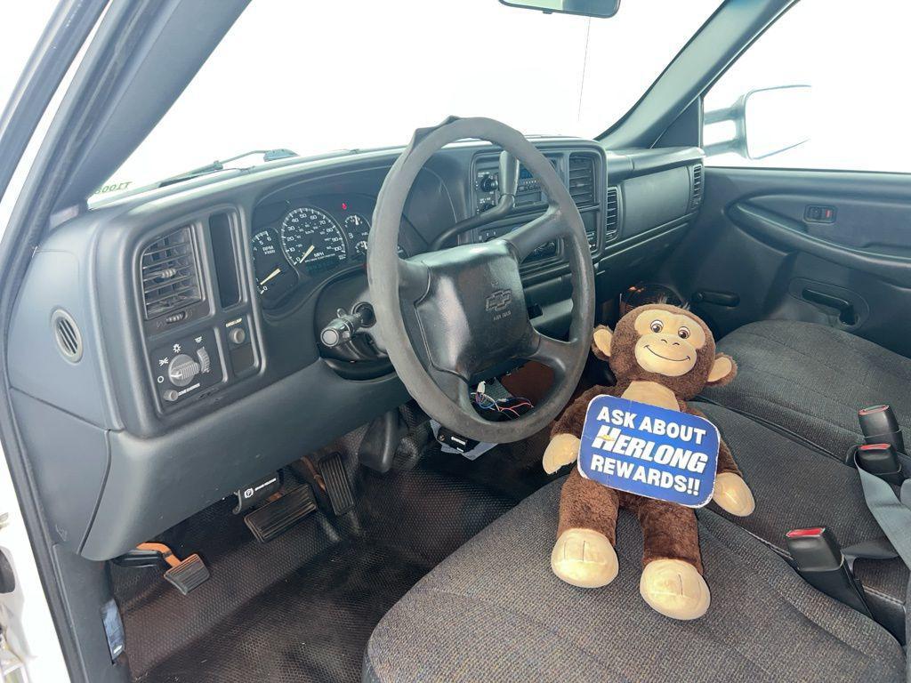 used 2000 Chevrolet Silverado 2500 car, priced at $9,780
