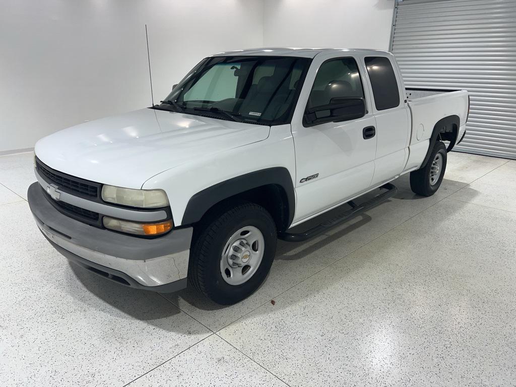 used 2000 Chevrolet Silverado 2500 car, priced at $9,780