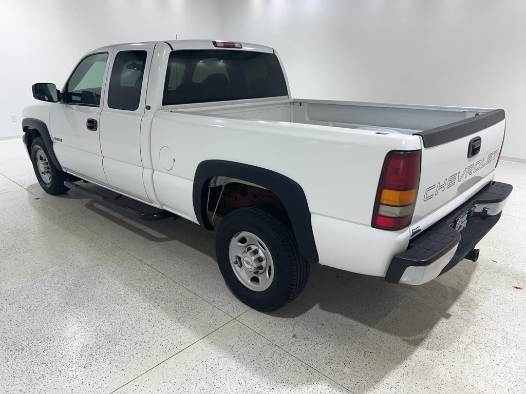 used 2000 Chevrolet Silverado 2500 car, priced at $9,780